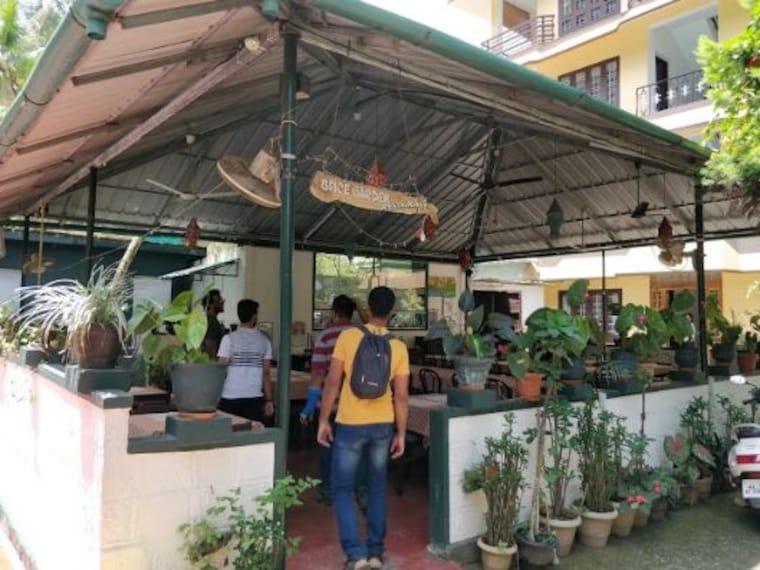 Spice Garden Restaurant-3